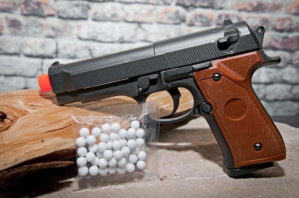 UKARMS G22 6.5″ Full Metal Alloy Airsoft Pistol Gun Faux Wood Grips 230 FPS