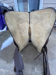 Used Simco 15.5″ slick seat Western roping saddle US made