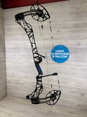 Used Mathews LIFT 29.5 28.5″ 60lb Black Riser/Granite Limbs Right Hand Bow w/ Ma