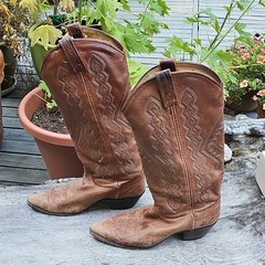 Dan Post Brown Leather Western Cowboy Boots, Pull-On, Embroidered Stitched Shaft