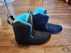 BRAND NEW Rollerblade Women’s Lightning Liner 7-7.5W – Teal/Black