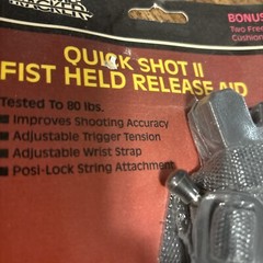 The Game Tracker Bowhunter 80# Release Aid NEW Vintage Adjustable Wrist Strap