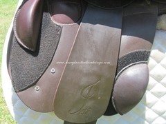 16.5″ SCHLEESE JETE close contact jumping saddle- WOOL FLOCKED- 2023 MODEL!!