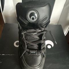 Osiris D3 High-Top Black Skateboarding Shoes Men’s US 11 UK 10 EU 45