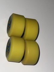 Santa Cruz NOS Vintage Bullet 66 Skateboard Speed Wheels RARE OG ORIGINALS