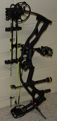 Hoyt Carbon RX-9 Bow Package- RedWrx RX9 -65 to 75 lb- Black – LEFT Handed