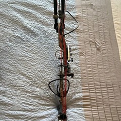 Blackout Intrigue MX RH Compound Bow Camo 16-30in 20-70lb Aluminum