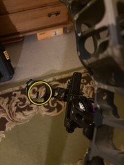hoyt vtm 34 fully setup ultrarest with fast eddy and the quiver with new string