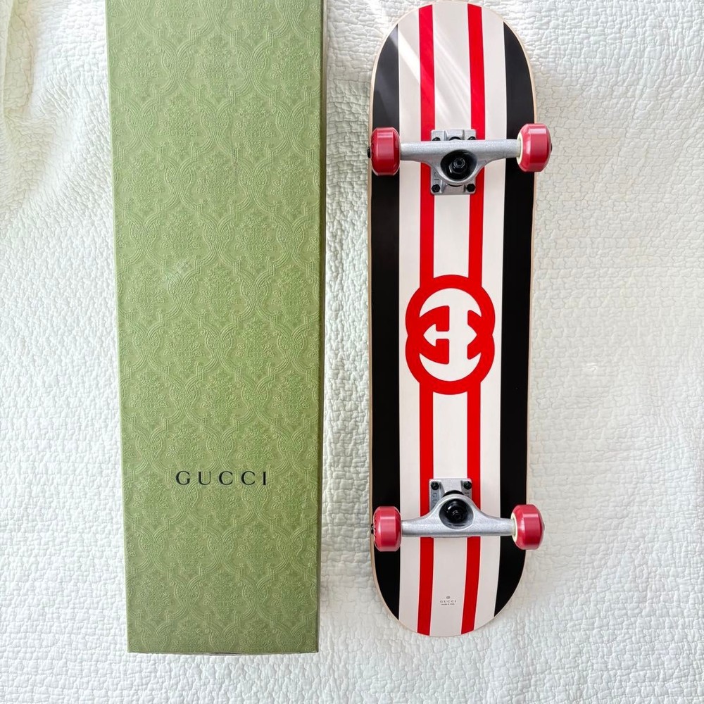 Finest Interior Rare GUCCI Gucci Skateboard Skateboard Good Condition Free