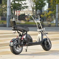 Adult lightweight electric scooter 2000W motor speed 28MPH mileage 22-30MI