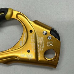 Petzl Ascension Right-Hand Rope Ascender Aluminum D Shape, Made in France F38920