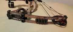 Hoyt Carbon Element RKT Compound Bow 60-70 lbs 24.5-30 in Camo Right Hand 32 in