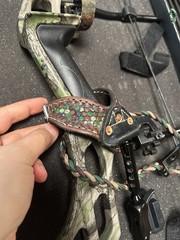Compound Bow 40-45lb 24.5in Draw Camouflage w/ Plano Hard Case