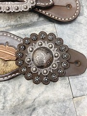 Western Women’s Spur Strap Set with Leather Leaves on Cowhide, Raw Metal Concho