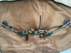 Browning Rage 60-70 Lbs Compound Bow Left Handed