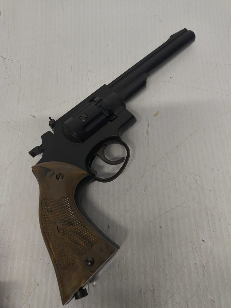 Crossman Model 38T .177 Caliber Pellet Six Shot Double Action Revolver Working
