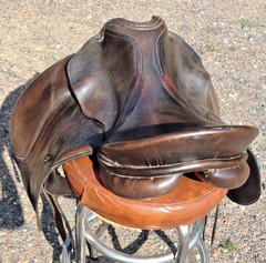 Kieffer dressage saddle 17.5″ Sattelmacher Munchen Brown