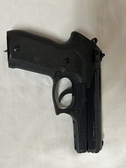 Gamo PT-80 Semi-Auto CO2 Pellet Pistol .177 Cal Pre-owned Bianchi Holster #19l2