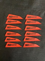 Arizona Archery Enterprises AAE MAX Hunter Vanes 12 Pack BRAND NEW