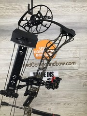 Used Mathews Lift X 29.5 Right Hand Bottomlands riser/Black limbs 28.5/65# Packa