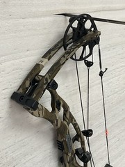 Hoyt RX-9 RH, #50 – #60, Mossy Oak Bottomlands Camo