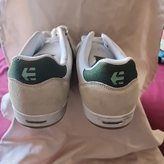 Etnies Veer White/Grn Skate Shoes Size 12