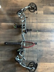 Prime Logic RH 29” 70LB Compound Bow 330fps READY TO SHOOT!