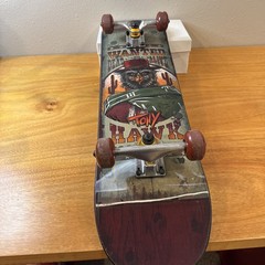 NEW Tony Hawk Lenticular 31 In. Wanted Hawk Skateboard 52mm Wheels