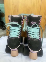 CHAYA Size Women 6.5 Quad SKATES Melrose Black And Pink LQQK 810720