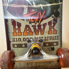 NEW Tony Hawk Lenticular 31 In. Wanted Hawk Skateboard 52mm Wheels