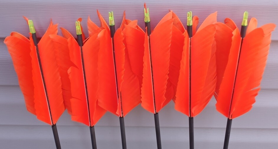 6 FLU FLU ARROWS TANGERINE 6 HELICAL FEATHERS