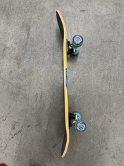 Santa Cruz Skateboard with Lightweight Aluminium Trucks -large Size EUC