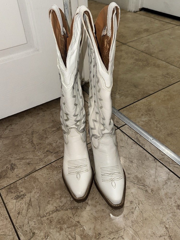 Dingo White Leather Western Cowboy Boots Women’s US 6.5 Style DI 936