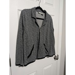 Kim Rogers women’s animal print stretchy zip up jacket Petite XL