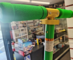 2019 SDCC Razor MMPR KICK SCOOTER (Green Ranger) Mighty Morphin Exclusive Unused