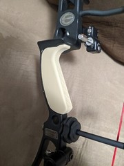* Elite Bow Grips * Energy E32, E35, Impulse 31 34, Synergy – Pick from 5 Angles