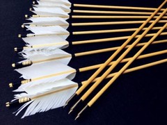 6/12/24PK 29Inch 30inch 32inch Wooden Arrow White Turkey Feather Real Archery