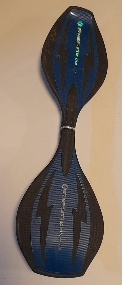 Razor RipStik DLX Mini Caster Board Blue Black 27″ in Length