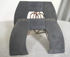 NEW Pair of Castle Plastics Size 2 Black Hard Rubber Horse Hoof Shoe Wedge Pads