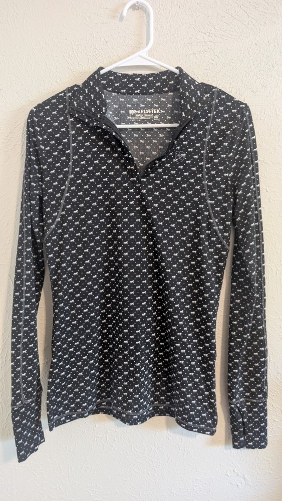 Ariattek quarter-zip top white horse pattern size small black and white