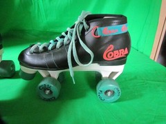Roller Derby Cobra 340 Roller Quad Skates Size 7 (US) Black/Teal Nice Condition