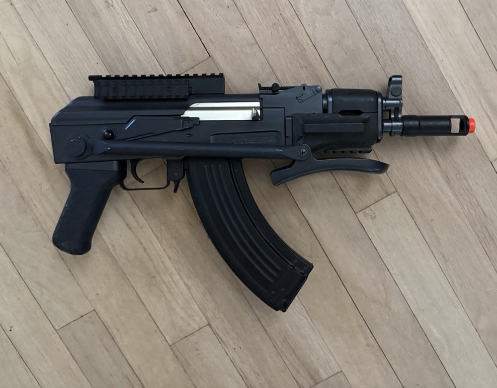 Crossman Pulse R76 AEG Airsoft Rifle With Charger, Battery + Magazine FOR PARTS