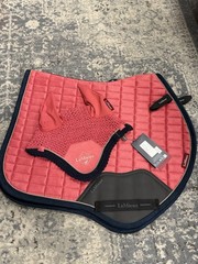 Lemieux Cranberry Saddle Pad And Ear Bonnets Size XS-Pad S-bonnets Brand New