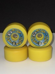 Santa Cruz NOS Vintage Bullet 66 Skateboard Speed Wheels RARE OG ORIGINALS