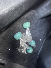 2 Gullwing 10″ Charger Skateboard Trucks Longboard Ricta Cloud Wheels