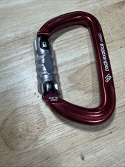 New Rock Exotica rockD Up-Lock Carabiner C2 U RED