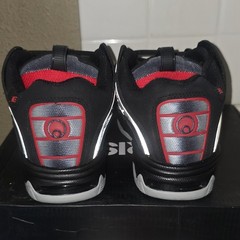 Osiris D3 2001 Black Light Grey Red Reflective Mens 9.5 Skate Shoe 1141-2756