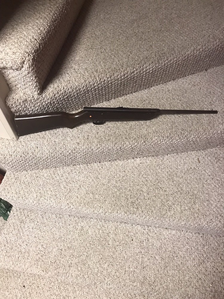 Vintage Crosman V-350 Slide Action BB Air Rifle Fairport NY Wood Stock USA
