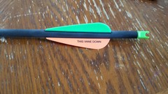 RED HOT 20″ HUNTER CROSSBOW BOLTS WITH CAPTURE NOCKS – OEM PARKER ARROWS 409 GR