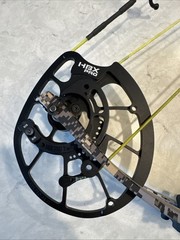 Hoyt VTM 34 RH 70# Sitka Camo Compound Bow